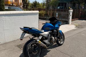 Kawasaki Z 750 s