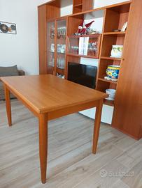 Tavolo e  sedie