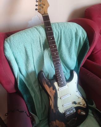 fender strato di liuteria 