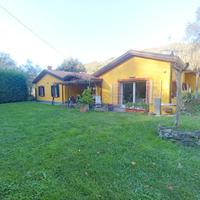 Villa con terreno SARZANA a 8km dal mare