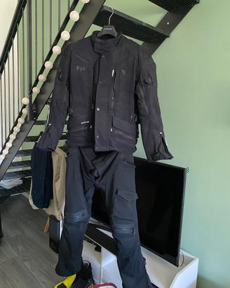 Giacca moto Dainese d-air e pantaloni