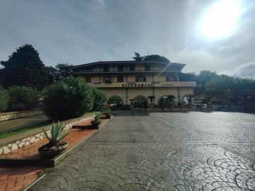 Rif.38 Compendio Immobiliare Marino Castelli Roman