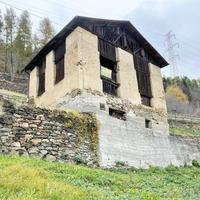 RUSTICO CON TERRENO