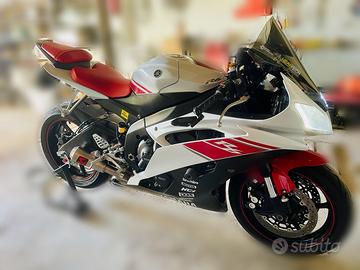 Yamaha r6 2010