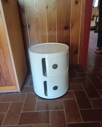 Comodino e/o tavolino bianco