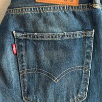 LEVIS 512 SLIM TAPER