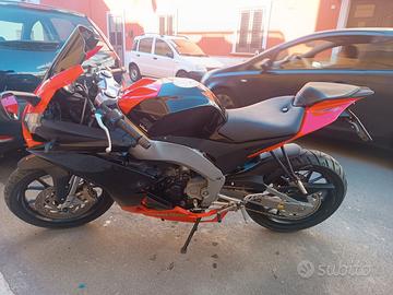 Aprilia RS4 125 4 tempi