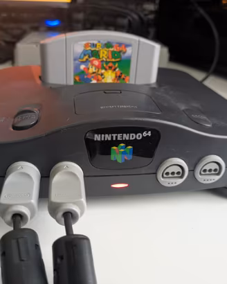Nintendo 64 + Super Mario 64 + 2 Controller