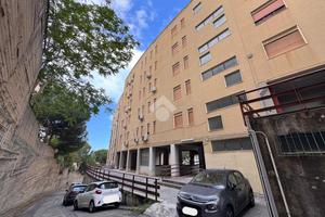 PALAZZO A REGGIO DI CALABRIA