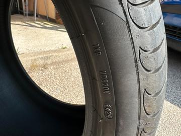 Gomme pirelli powergy