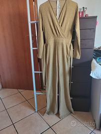 Tuta intera a maniche lunghe* 