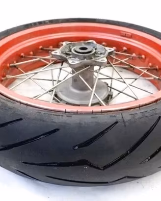 Pirelli Diablo Rosso III, misura 150/60 R17