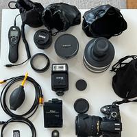 Nikon D3200 + obiettivi e zaino completo