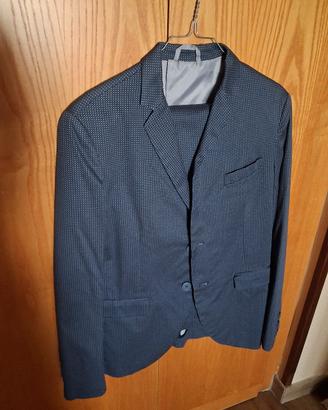 Completo giacca e pantaloni da uomo