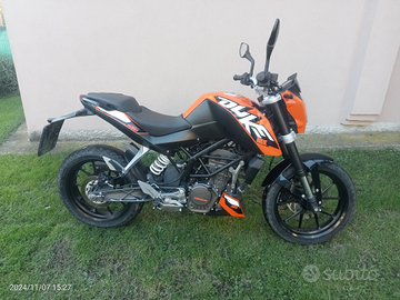 KTM Duke 125 anno 2013