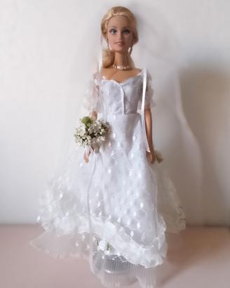 Mattel - Bambola Barbie - 2010 - Indonesia
