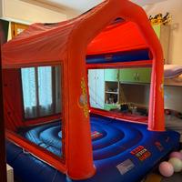 Gonfiabile salta/salta