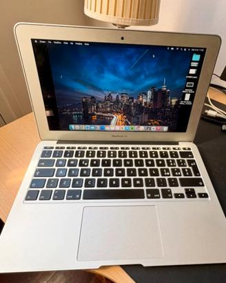 MacBook Air 11" i7 8GB 128GB SSD