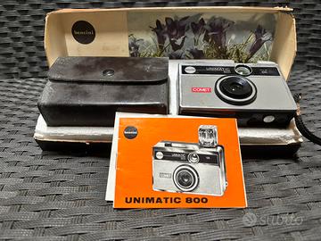 Macchina fotografica Comet 800 vintage anni 70