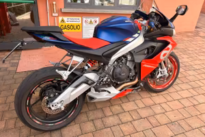 Aprilia RS 660 - 5000 km - Accessori Top