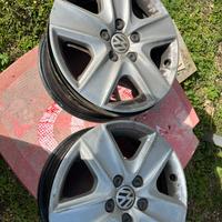 Cerchie e borchie Volkswagen r16