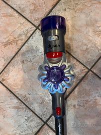 dyson absolute v8 funzionante