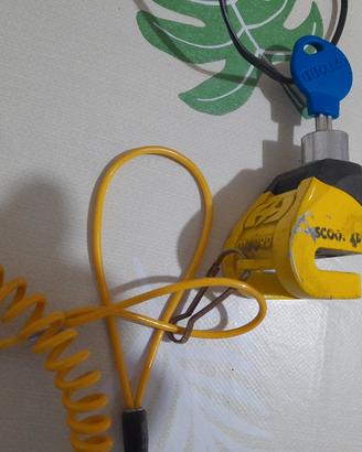 Blocco ruota Scooter 