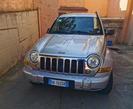 Jeep cherokee 2800 163 cv limited