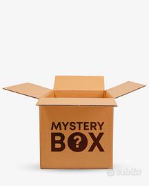 mystery box vestiti e articoli misti