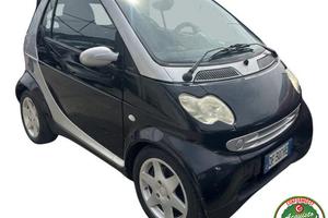 SMART ForTwo 700 cabrio passion (45 kW)