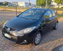 Mazda 2 Mazda2 1.3 16V 75CV 5p. Play Gen.'09 OK NE