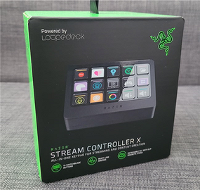 Razer Stream Controller X – Deck professionale