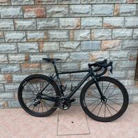 Bici da corsa lightweight