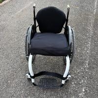 Carrozzina disabili superleggera