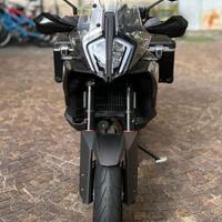 KTM 890 SMT SUPER MOTO TOURING € 2.000,00 OPTION