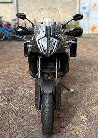 KTM 890 SMT SUPER MOTO TOURING € 2.000,00 OPTION