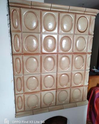 MAIOLICA PER STUFA AD ACCUMULO (OLLE)