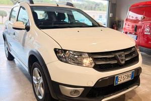 DACIA SANDERO STEPWAY 1.5 90 ok neopatentati