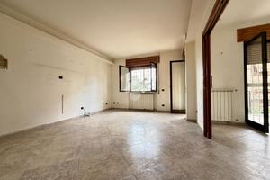 4 LOCALI A SAN SEBASTIANO AL VESUVIO