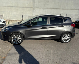 I ford fiesta 1500 tdi titanium