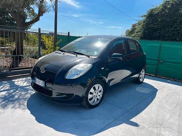 Toyota Yaris 1.4 D-4D 5 porte Sol