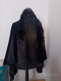 Stola in pelliccia sintetica nera 