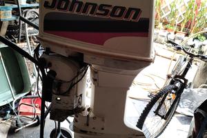 Johnson 25/70 2t 920cc avv e trim elettrico 