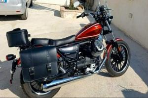Moto Guzzi V9 Roamer rara rosso mandello