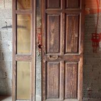 Portoncino con vetrina