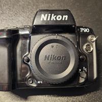 NIKON F90