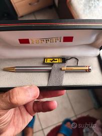 Penna a sfera Ferrari 
