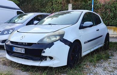 RENAULT CLIO RS