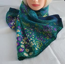 Foulard in pura seta FIORIO 