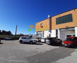 Locale commerciale, Contrada San Giovanni in Go...